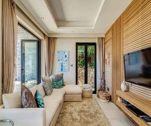 Family Villa in the Heart of Camps Bay Bayon House - Oda