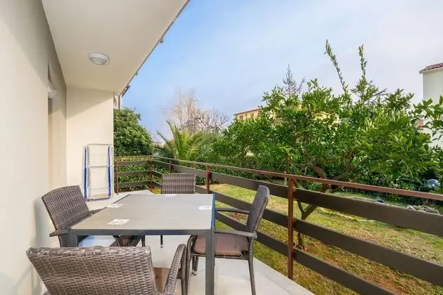 Family house with 2 apartments - Irma