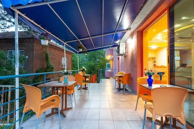 Family Hotel Jemelly - Dış Mekan