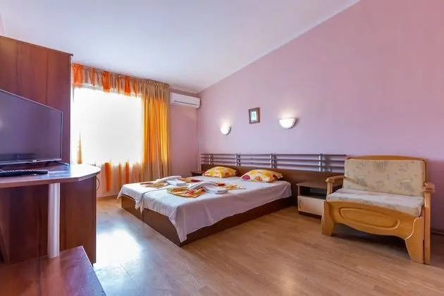 Family Room in Dafinka Guest House - Öne Çıkan Resim