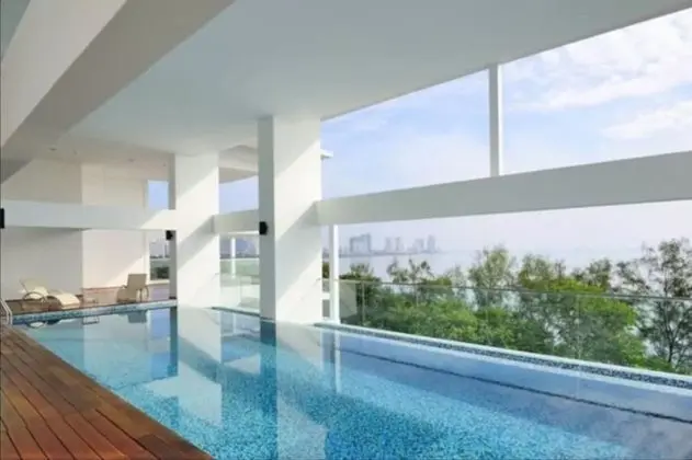 Family Suite Sunrise Gurney Penang - Havuz