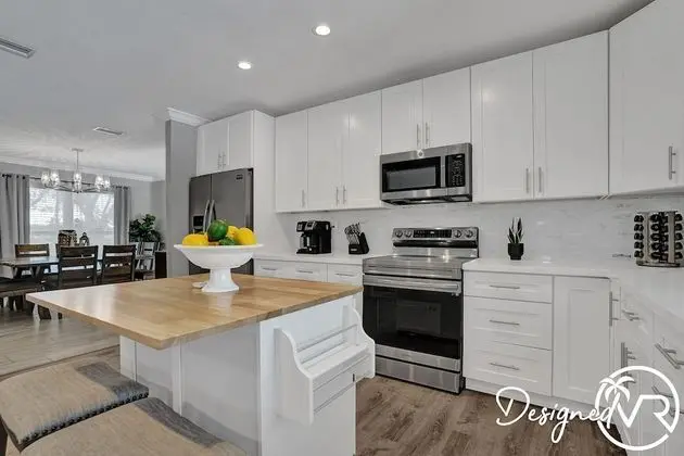 Family vacation 6 Br with Heated Pool - Mutfak