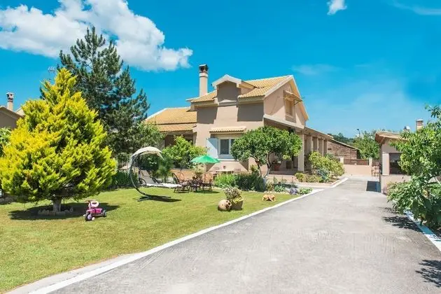 Famous Villa Corfu by CorfuEscapes