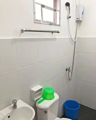 Famous Inn - Banyo Tipleri