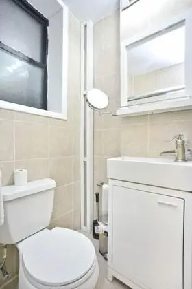 Fancy 2 BR on Upper East Side - Banyo Tipleri