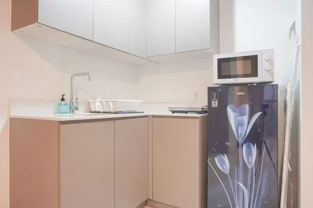 Fancy And Comfort 1Br At Gold Coast Apartment - Mutfak