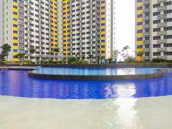 Fancy And Comfy 2Br Apartment At Springlake Summarecon - Havuz