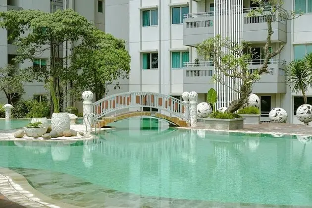 Fancy And Nice 1Br At Sky Terrace Apartment
