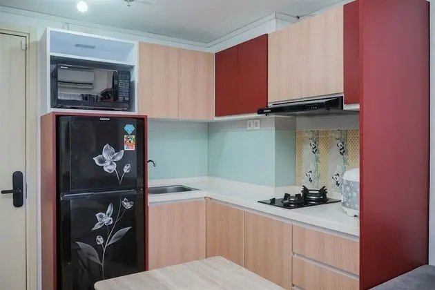 Fancy And Nice 2Br Apartment At 35Th Floor M-Town Residence - Mutfak
