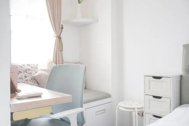 Fancy And Nice Studio At Belmont Residence Puri Apartment