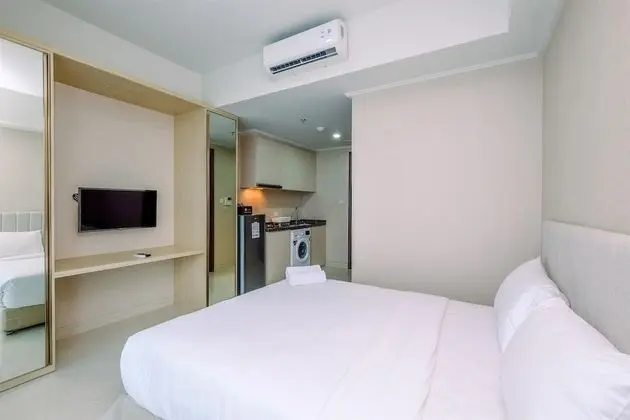 Fancy And Nice Studio At Green Sedayu Apartment