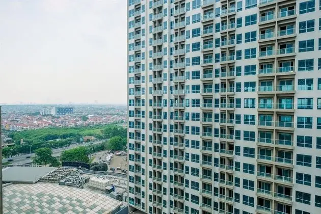 Fancy And Nice Studio At Green Sedayu Apartment