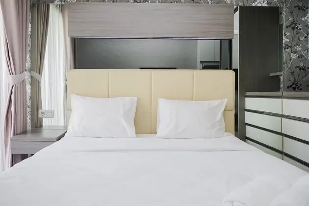 Fancy And Nice Studio At Paramount Skyline Apartment - Oda