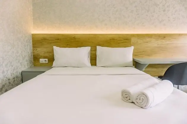Fancy And Nice Studio Room At Transpark Bintaro Apartment - Oda