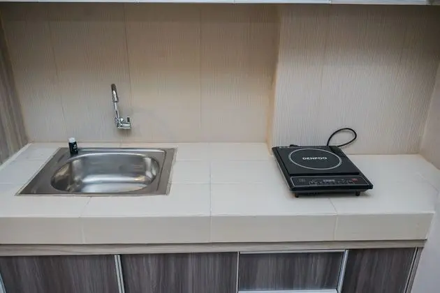 Fancy And Nice Studio At Saveria Bsd City Apartment - Mutfak