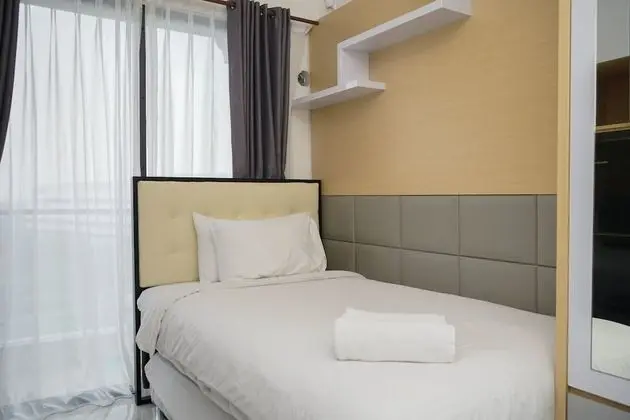 Fancy and Nice Studio at Sky House BSD Apartment