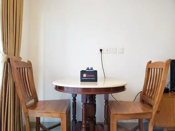 Fancy And Nice Studio At Tamansari The Hive Apartment - Oda