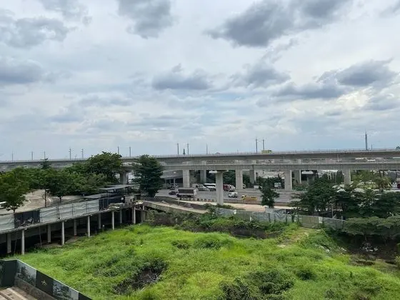 Fancy Studio Apartment At Gateway Park Lrt City Bekasi