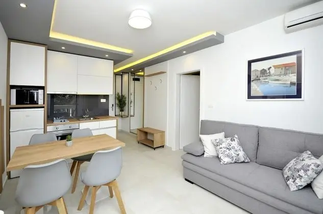 Villa Fani - Apartments and Rooms - Oda