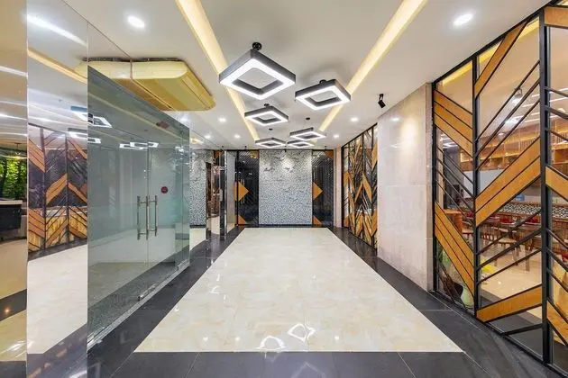 Fansipan Danang Hotel - Lobi