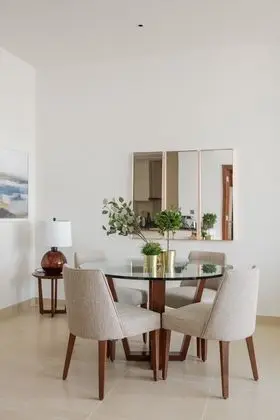 Fantastay Marina Gate Tower - Yerinde Yemek