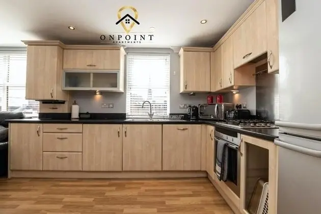 FANTASTIC Duplex 2 Bed Apt-PARKING - Mutfak