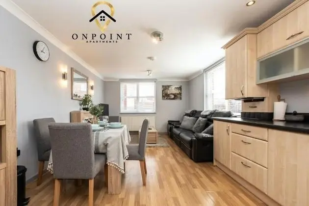 FANTASTIC Duplex 2 Bed Apt-PARKING - Oda Düzeni