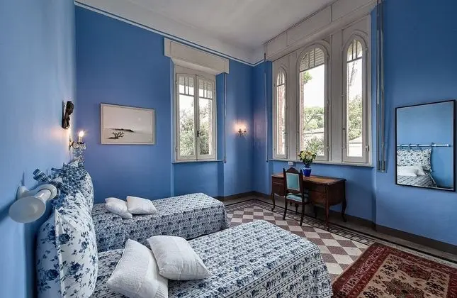 Fantastic Liberty Villa in the Heart of Versilia - Oda
