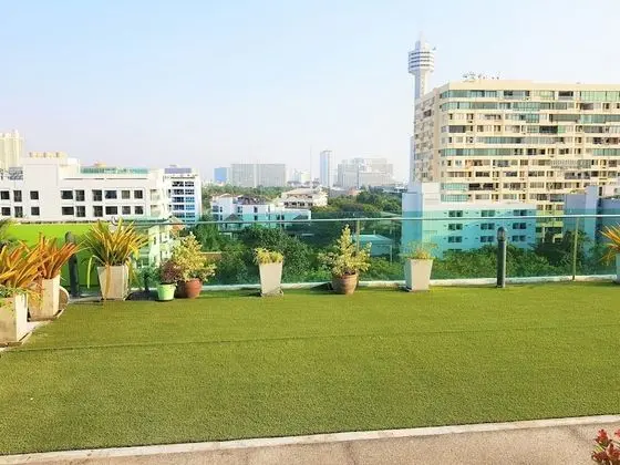 Fantastic Roof top Pool! - Dış Mekan
