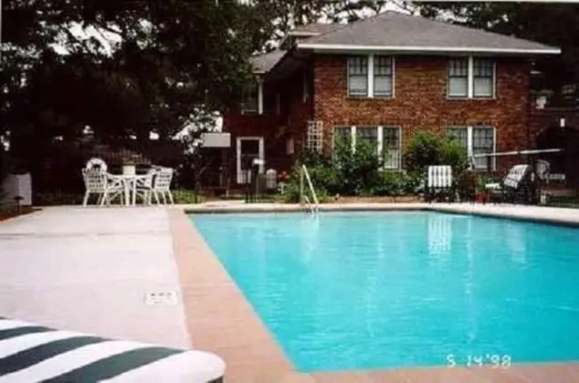 Far View - A Bed & Breakfast Estate - Havuz