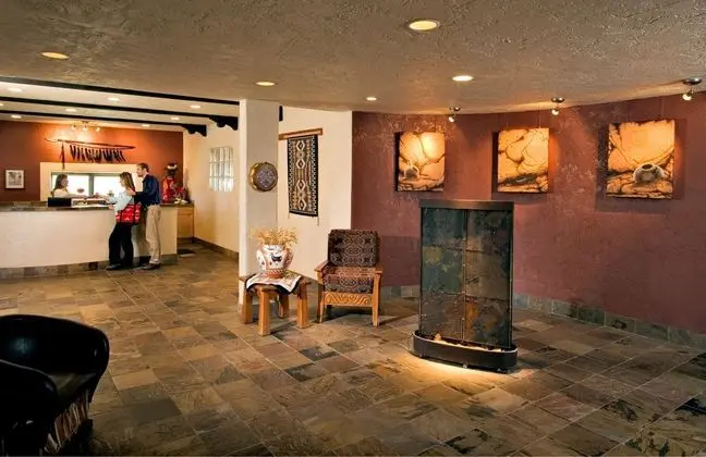 Far View Lodge - Lobi