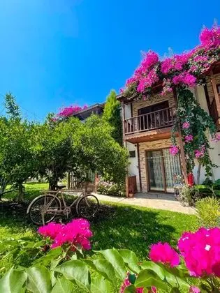 Faralya Misafir Evi