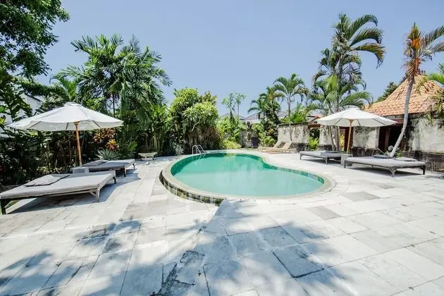 Fare Ti’I Villas - Havuz