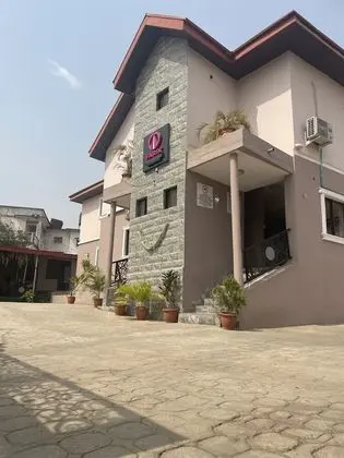 Farik Hotels and Suites