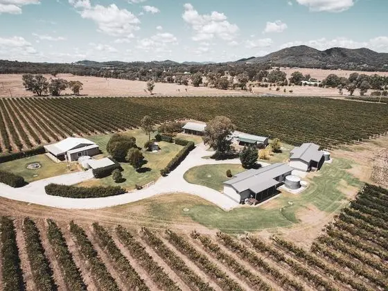 Farmers Quarters - 1
