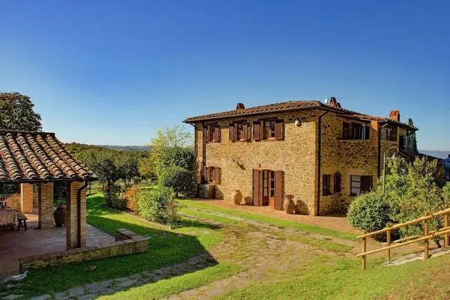 Farmhouse With air Conditioning, Private Terrace and Pool