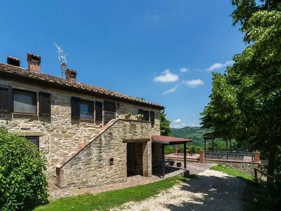 Farmhouse in Hilly Area, Swimming Pool and Panoramic Terrace - Dış Mekan