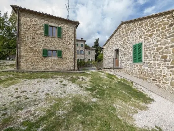 Farmhouse With Swimming Pool, in Michelangelo's Places - Dış Mekan