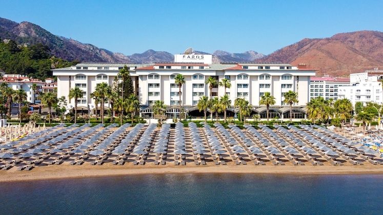 Faros Premium Beach HotelFotoğrafı