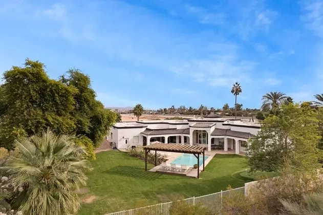 Farrier by Avantstay Spectacular 7BR Mediterranean-style Estate w/ Pool
