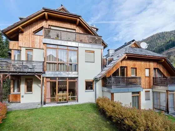 Fascinating Apartment in Bad Kleinkirchheim With Garden - Dış Mekan
