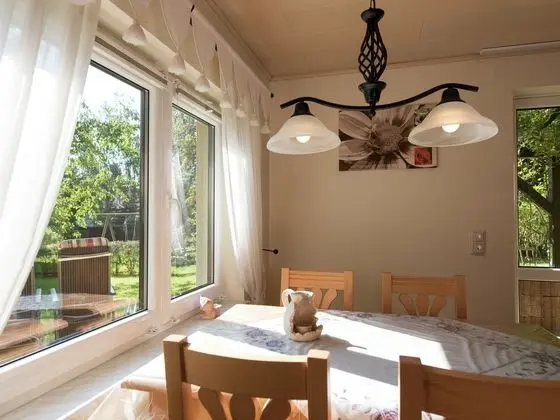 Fascinating Holiday Home in Walthersdorf With Roofed Terrace - Yerinde Yemek