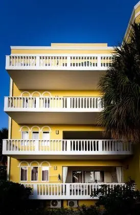 Fascinating Ocean Front 3BR Penthouse at Blue Bay Beach & Golf Resort - Dış Mekan