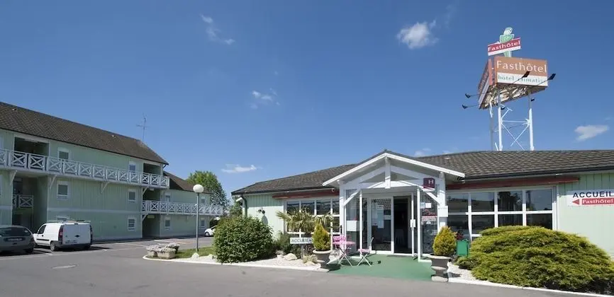 Fasthôtel Orléans Sud Zénith - Dış Mekan