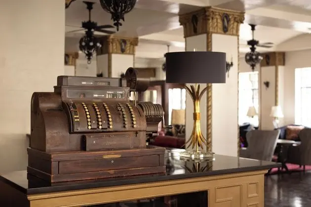 The Faust Hotel - Lobi