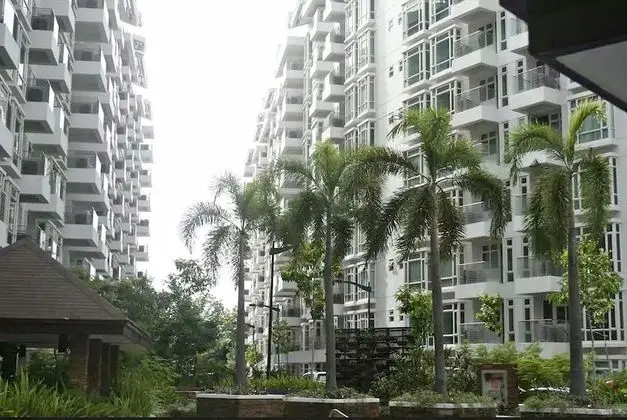Favila Condotel Units 150 Newport Blvrd