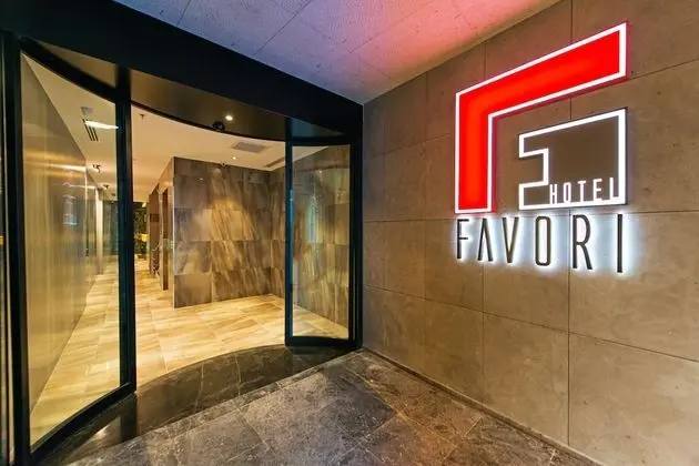 Hotel Favori - Lobi