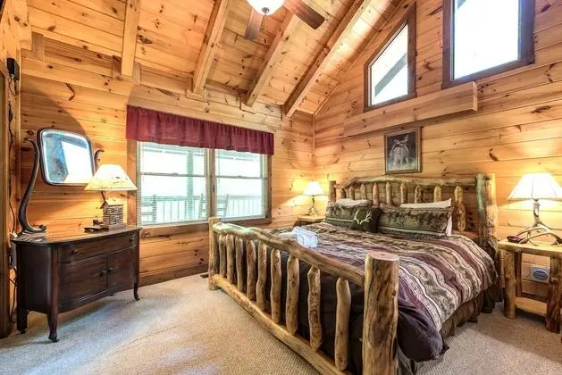 Fawn Cabin by Jackson Mountain Homes - Oda