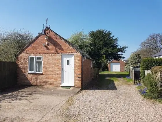 Feather Bed Cottage B&B