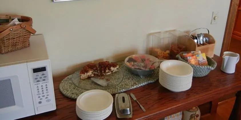 The Feathered Star B&B - Yerinde Yemek